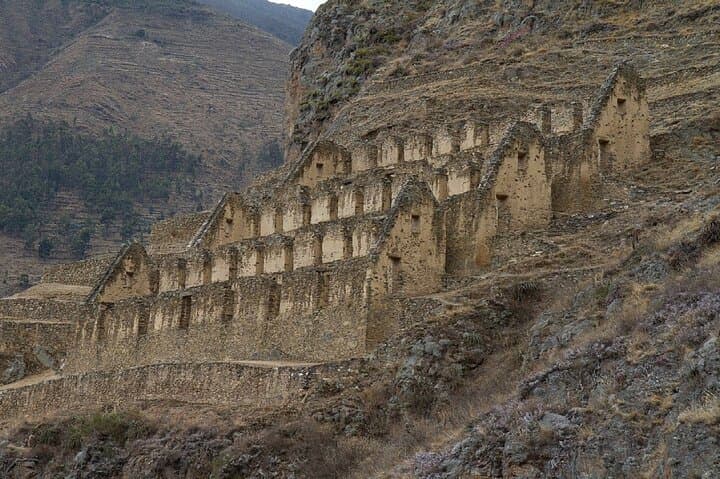 Sacred Valley Day Tour — Pisac, Urubamba & Ollantaytambo Full‑Day Excursion photo 2