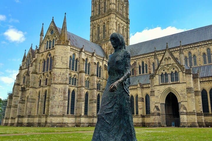 Salisbury Self-Guided Hidden Gems Game: Explore Cathedral, Watermeadows & Stonehenge photo 3
