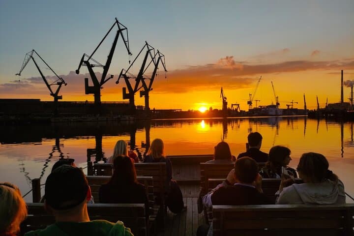 Gdańsk Shipyard Sunset Cruise: 90-Minute Galley Boat Tour on the Motława