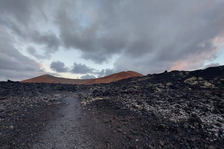 Trekking Timanfaya Volcanoes: Small-Group Hike with Canarian Tasting photo 3