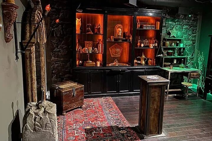 Old Town Alexandria Escape Rooms: 60-Minute Live Adventures photo 4