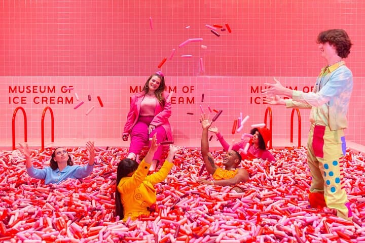 Museum of Ice Cream Austin — Sprinkle-Pool Experience, Cocktails & Visitor Tips
