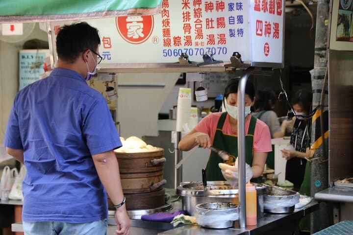 Taipei LGBT Heritage Tour: Private Day Walk Through Pride History photo 5