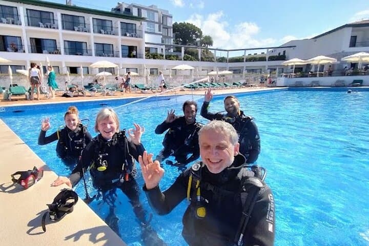 Try Scuba Diving in Madeira: Introductory Sea Dive Near Funchal photo 3