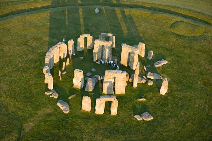 Stonehenge Special Access Evening Tour: Inside the Circle After Hours