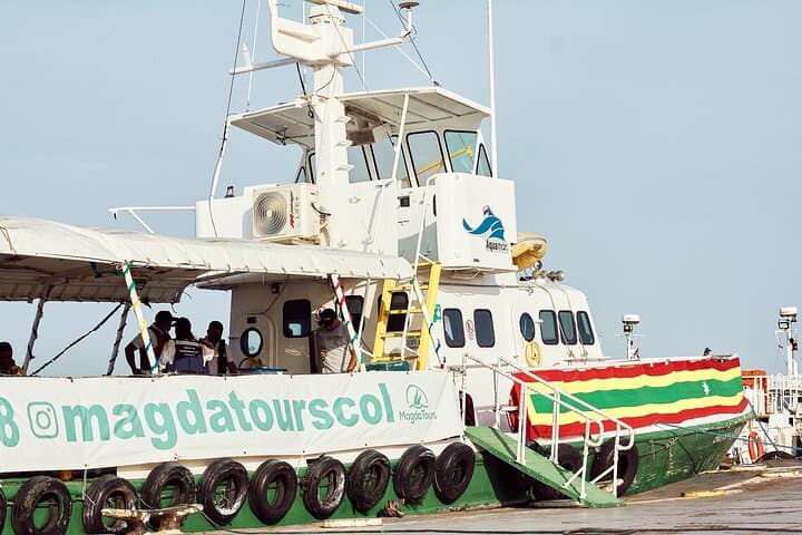 Magdalena River Boat Tour from Barranquilla: 2-Hour Scenic Cruise