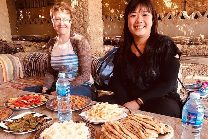 Cairo to the White Desert: 6-Day Cairo & Bahariya Oasis Desert Adventure photo 1