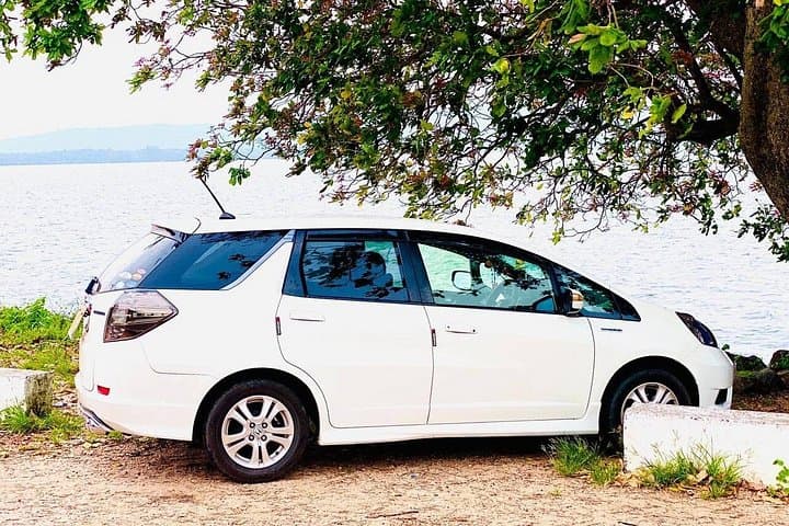 Private Taxi Transfer from Colombo Airport to Mirissa & Weligama: A Practical Guide photo 1