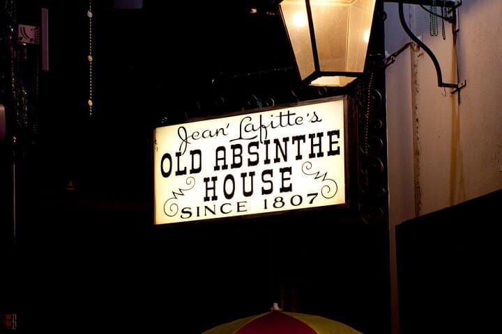 Sin and Tonic: New Orleans Dark-History Pub Crawl photo 5