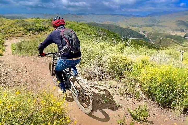 Backbone Trail Electric Mountain Bike Tour to Sandstone Peak — Malibu Views & Singletrack Flow photo 4