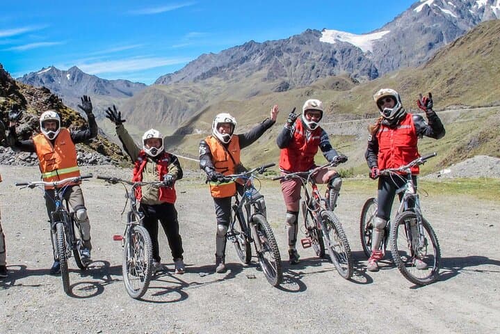 Salkantay-to-Machu-Picchu: 4-Day Mountain Biking and Trekking Adventure