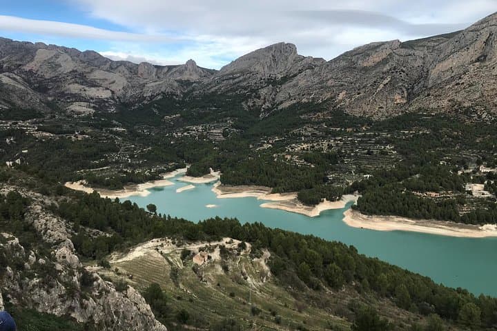 Castell de Guadalest and Algar Springs: Private Day Tour from Benidorm