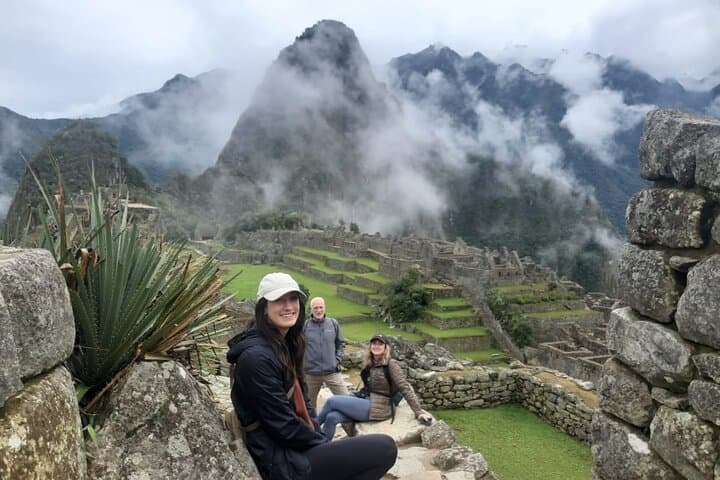 Machu Picchu 2-Day Train Adventure with Overnight in Aguas Calientes photo 4
