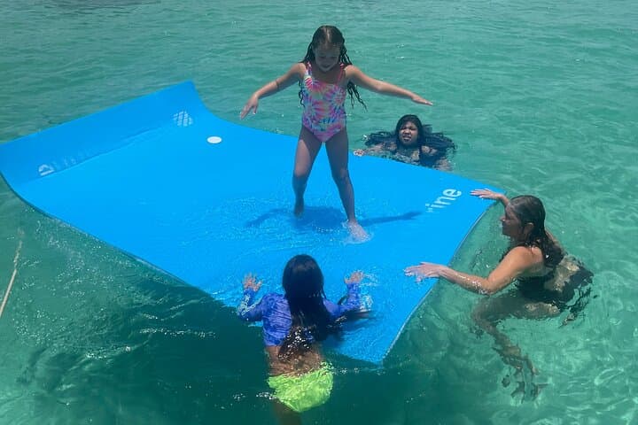 Private All-Inclusive Boat Tour to Icacos and Palomino Islands from Fajardo photo 3