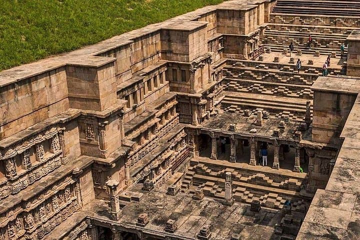 Adalaj and Rani ki Vav: Private Stepwell Tour from Ahmedabad photo 4