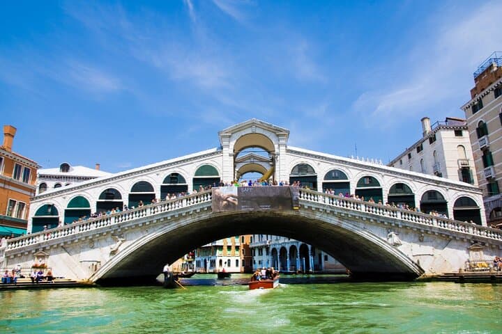 Casanova's Venice: Self-Guided Love-Story Puzzle Walk