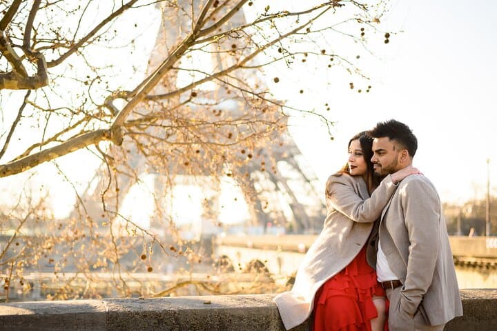Eiffel Tower Photo Shoot: Professional Paris Photography Experience photo 3
