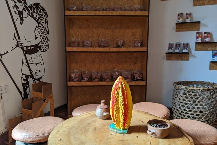 Afternoon Coffee in Quito: Foodie Walking Tour & Empanada Class photo 4