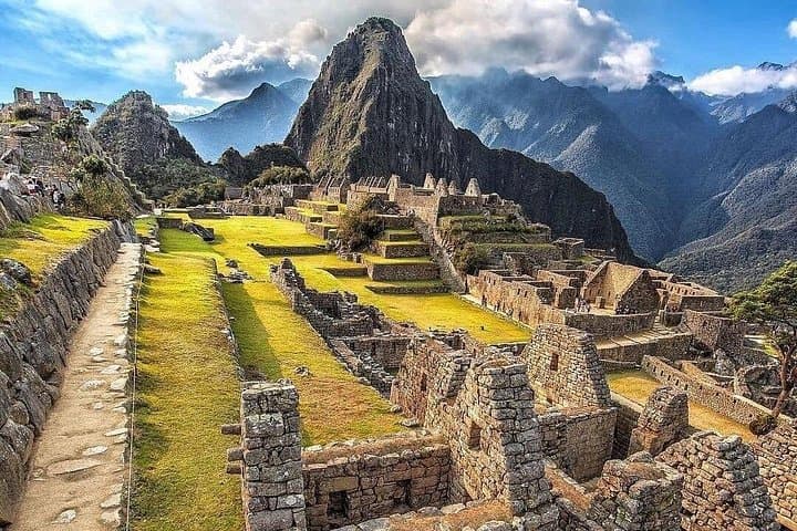 8-Day Peru Highlights: Lima, Cusco, Sacred Valley, Machu Picchu & Lake Titicaca photo 2