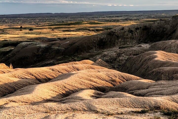 Icons of the West — Black Hills & Badlands 3-Day Tour photo 5