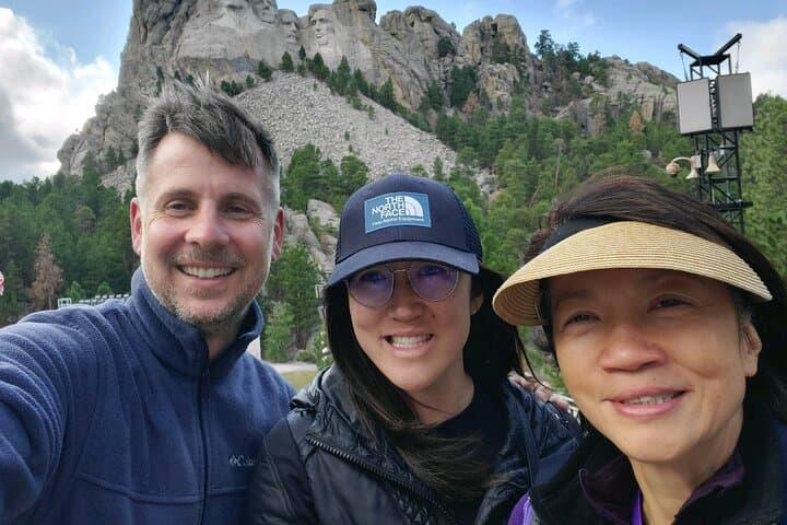 Icons of the West — Black Hills & Badlands 3-Day Tour