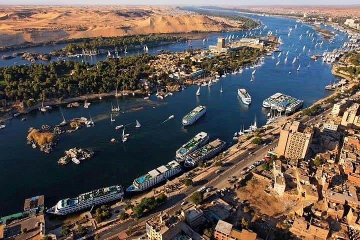 4-Day Nile Cruise from Aswan to Luxor: Temples, Tombs & River Life photo 2