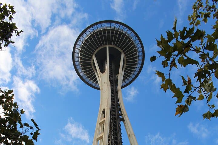 One-Day Seattle Highlights Tour: Pike Place, Space Needle & Gas Works Park photo 6