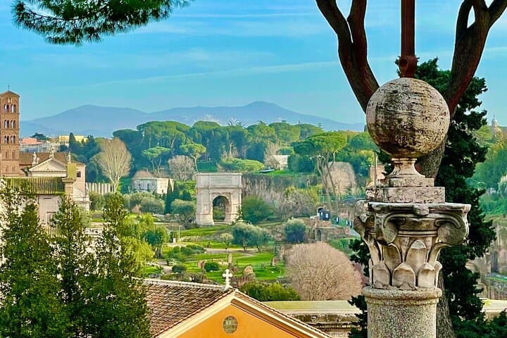Best of Rome: Colosseum, Squares & Fountains Private Walking Tour