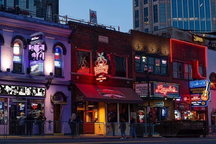 Nashville Whiskey Country Pub Crawl: Distillery Tour & Honky-Tonk History photo 3