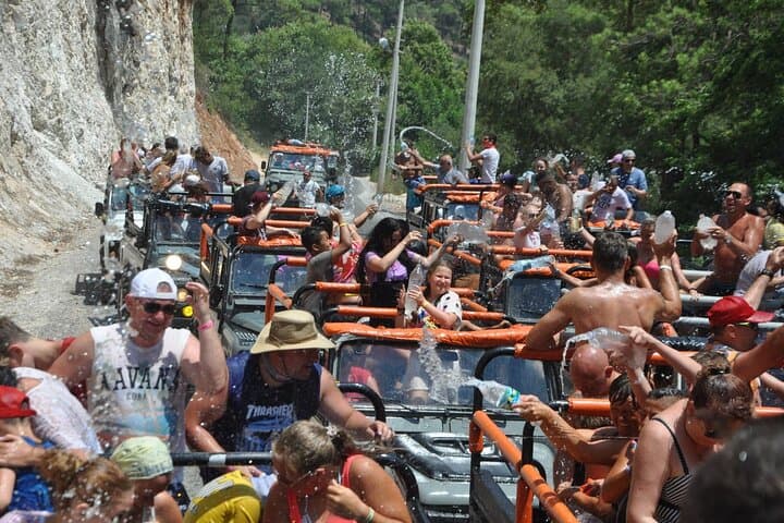 Taurus Mountains Jeep Safari from Alanya with Dimçay River Lunch