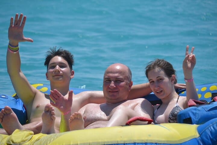 Hurghada VIP Boat Trip to Dolphin House — Snorkel & Dive with Lunch photo 2