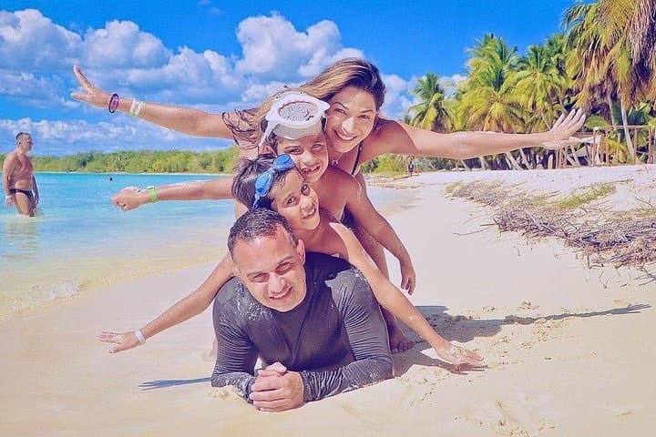 saona-island-day-trip-from-santo-domingo-catamaran-natural-pool-beach photo 5