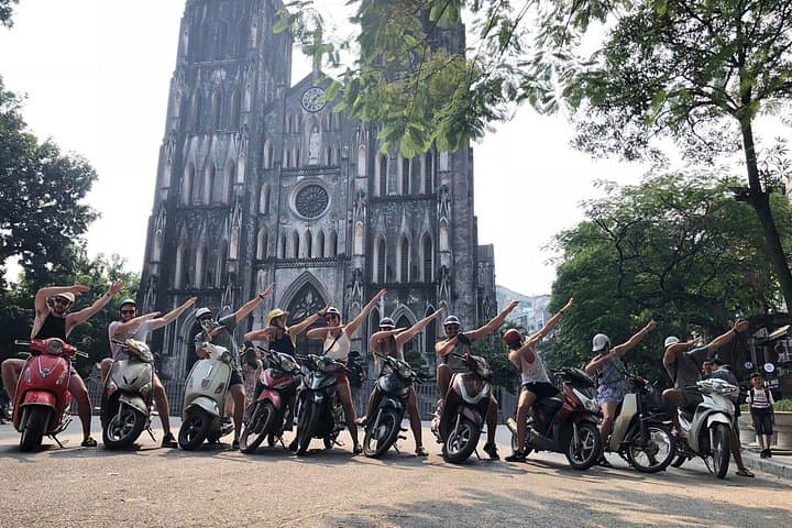 Hanoi Motorcycle Street Food Tour: 3-Hour Old Quarter Ride & Local Bites