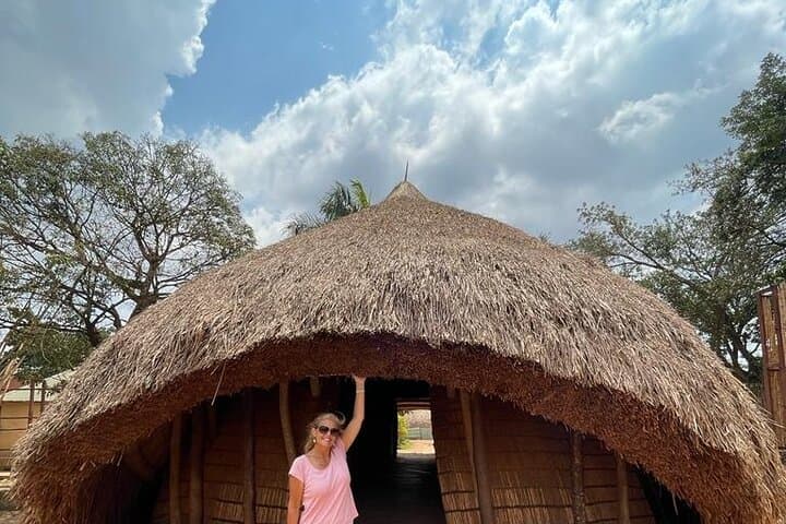 Kampala Cultural Tour: Half-Day Buganda Kings, Markets & City Views