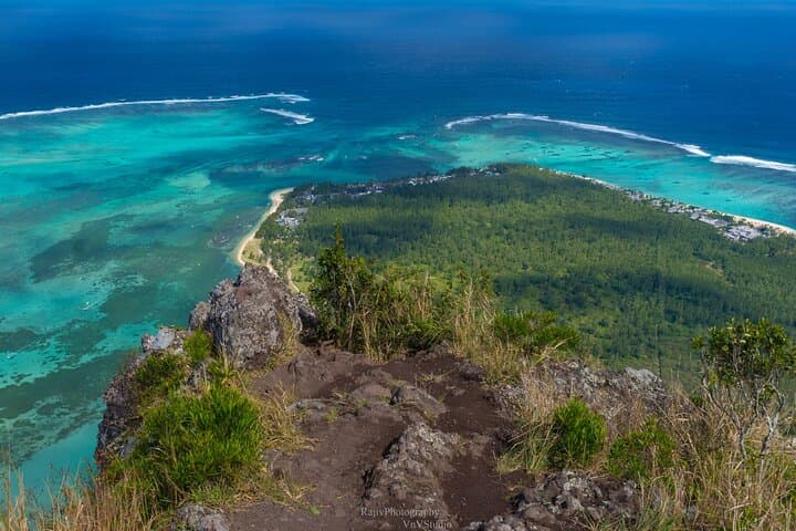 Le Morne Brabant Full-Day Hike and Islet Fourneau Seafood Lunch — Mauritius photo 4