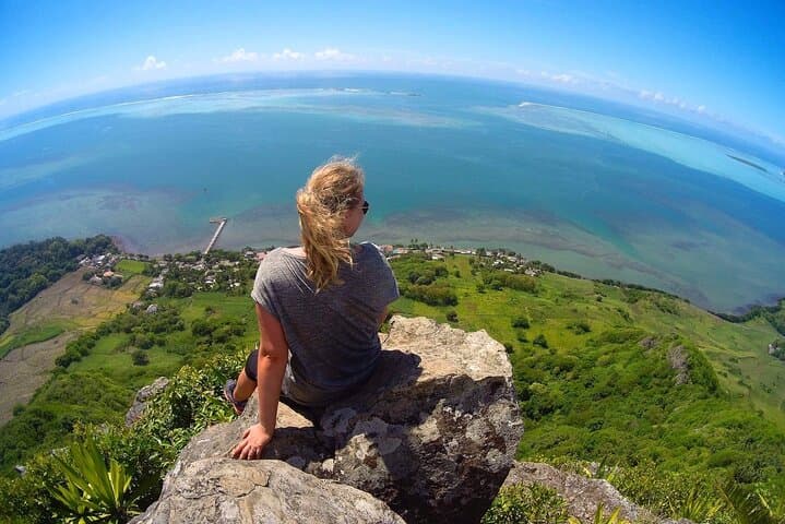 Lion Mountain Full-Day Hike: Turquoise Lagon Views & Mauritian Village Lunch photo 3