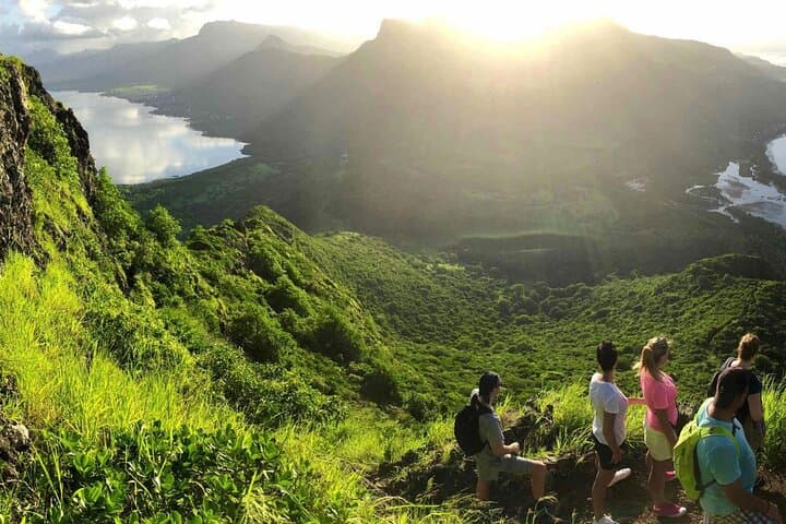 Lion Mountain Full-Day Hike: Turquoise Lagon Views & Mauritian Village Lunch