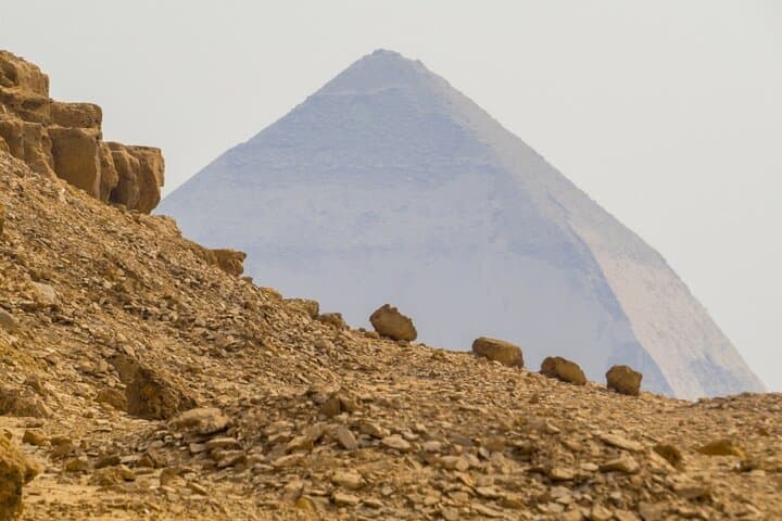 Private Full-Day Giza Pyramids, Saqqara & Dahshur Tour from Cairo photo 2
