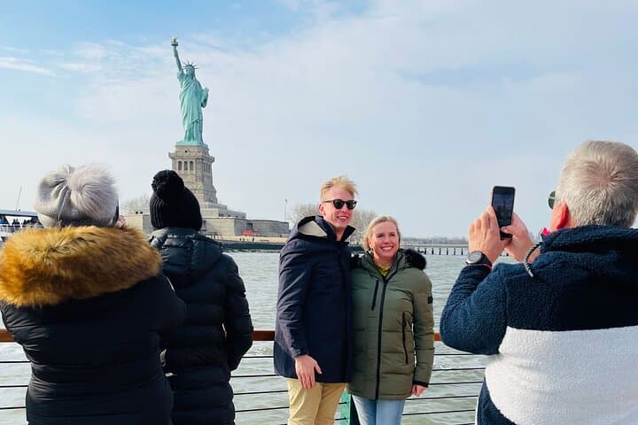 NYC Climate Change Boat Tour: Resiliency, Sustainable Architecture & Future of Manhattan photo 6
