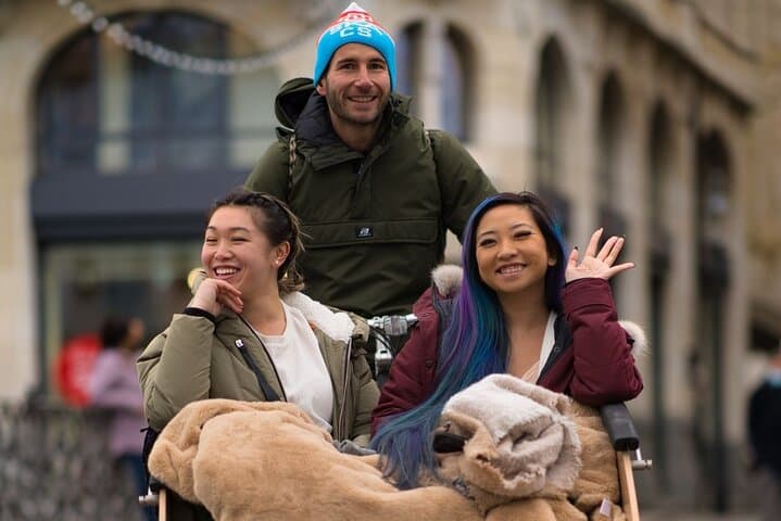 Rickshaw tour of Lucerne: private city tour with picnic and chocolate tasting