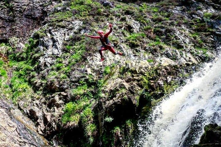 Extreme Canyoning in Snowdonia: Gorge Jumps, Abseils & Zip Lines in Eryri photo 6