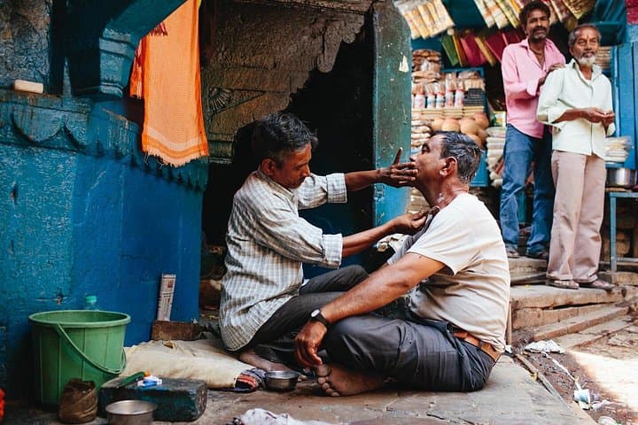 Varanasi Downtown Walking Tour: Temples, Maharaja Palace & Manikarnika Ghat (3–4 hrs) photo 4