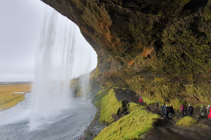 2-Day South Coast & Golden Circle Tour: Iceland's Waterfalls, Glaciers and Black Sand Beaches photo 4