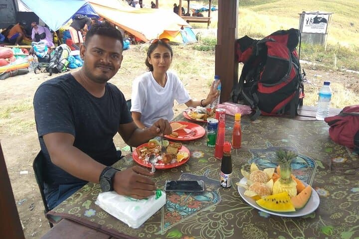 3-Day Rinjani Trek: Summit, Segara Anak Lake & Hot Springs photo 3