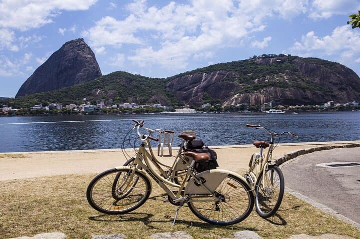 Panoramic Bike Tour Rio de Janeiro — Copacabana to Guanabara Bay photo 2