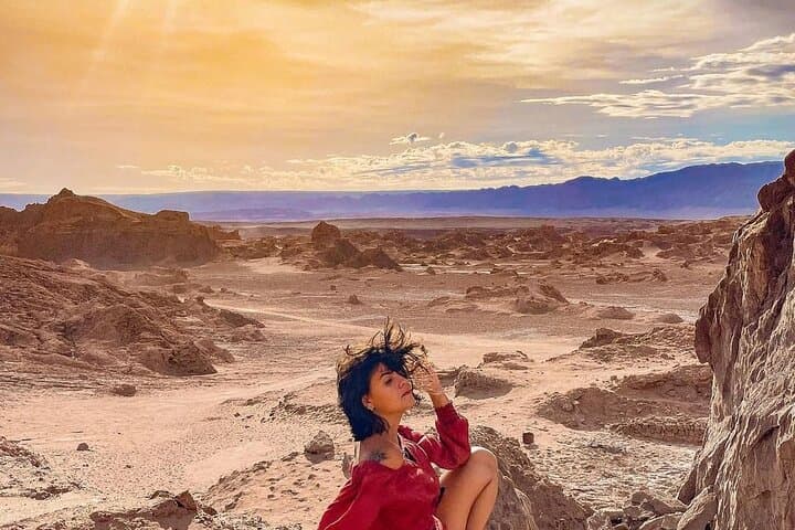 Vale de La Luna: Sunset Walks, Petroglyphs and Rainbow Hills Near San Pedro de Atacama photo 2