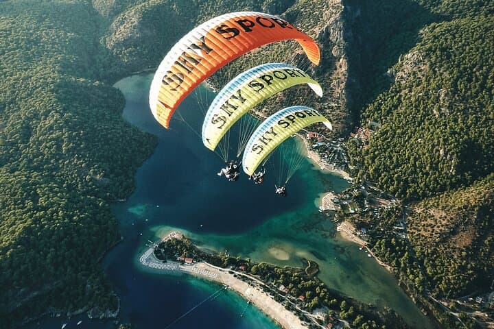 Tandem Paragliding Over Ölüdeniz: Babadağ Flights from Fethiye