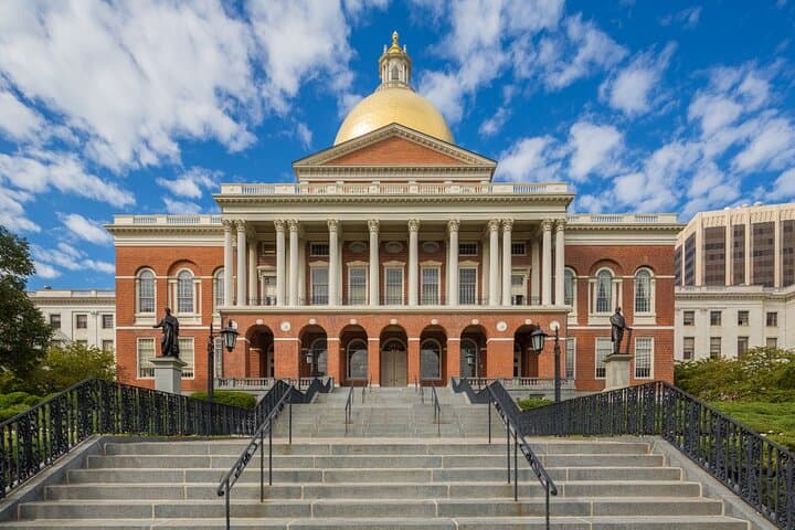 Explore the American Revolution: Self-Guided Boston-to-Philadelphia Audio Tour Bundle photo 6