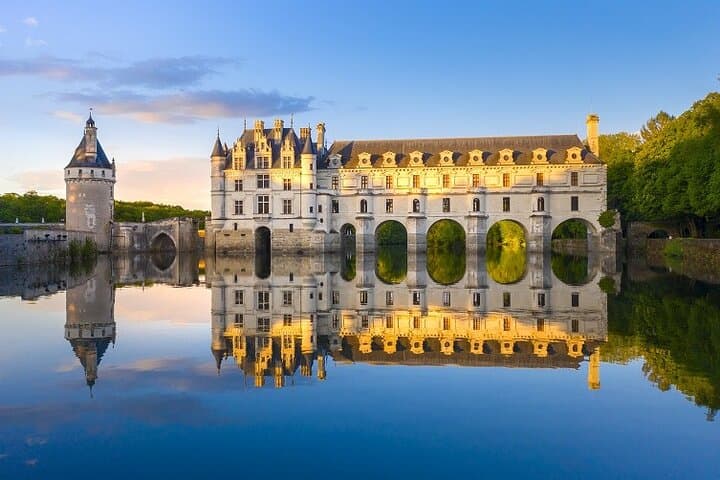 One-Day Loire Valley Castles Tour from Paris: Chambord, Chenonceau & Cheverny photo 3