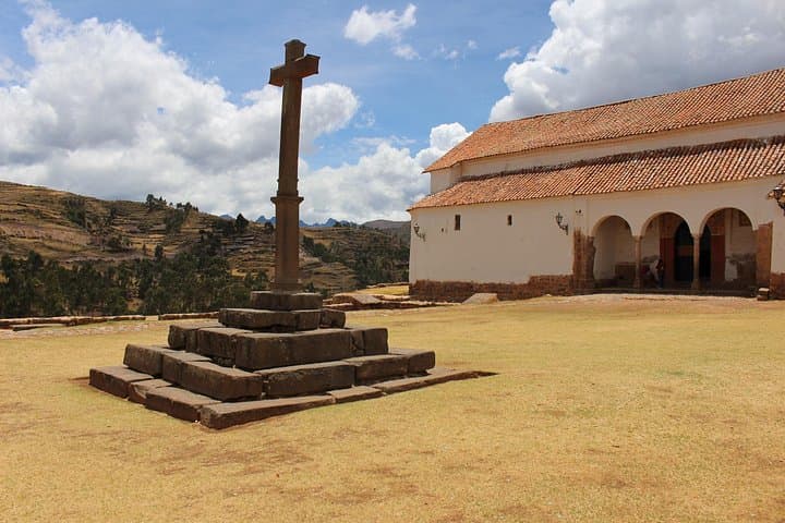 Sacred Valley Highlights: Moon Temple, Maras Salt Mines & Chinchero Day Tour photo 2